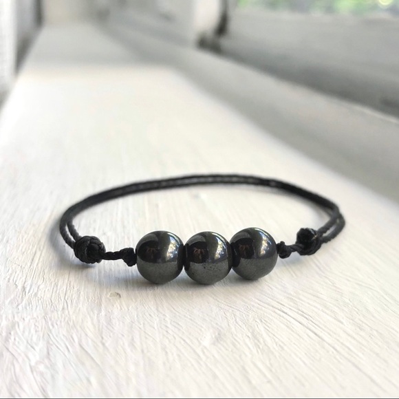 Magnetite (Lodestone) Slip knot Bracelet - Picture 3 of 3